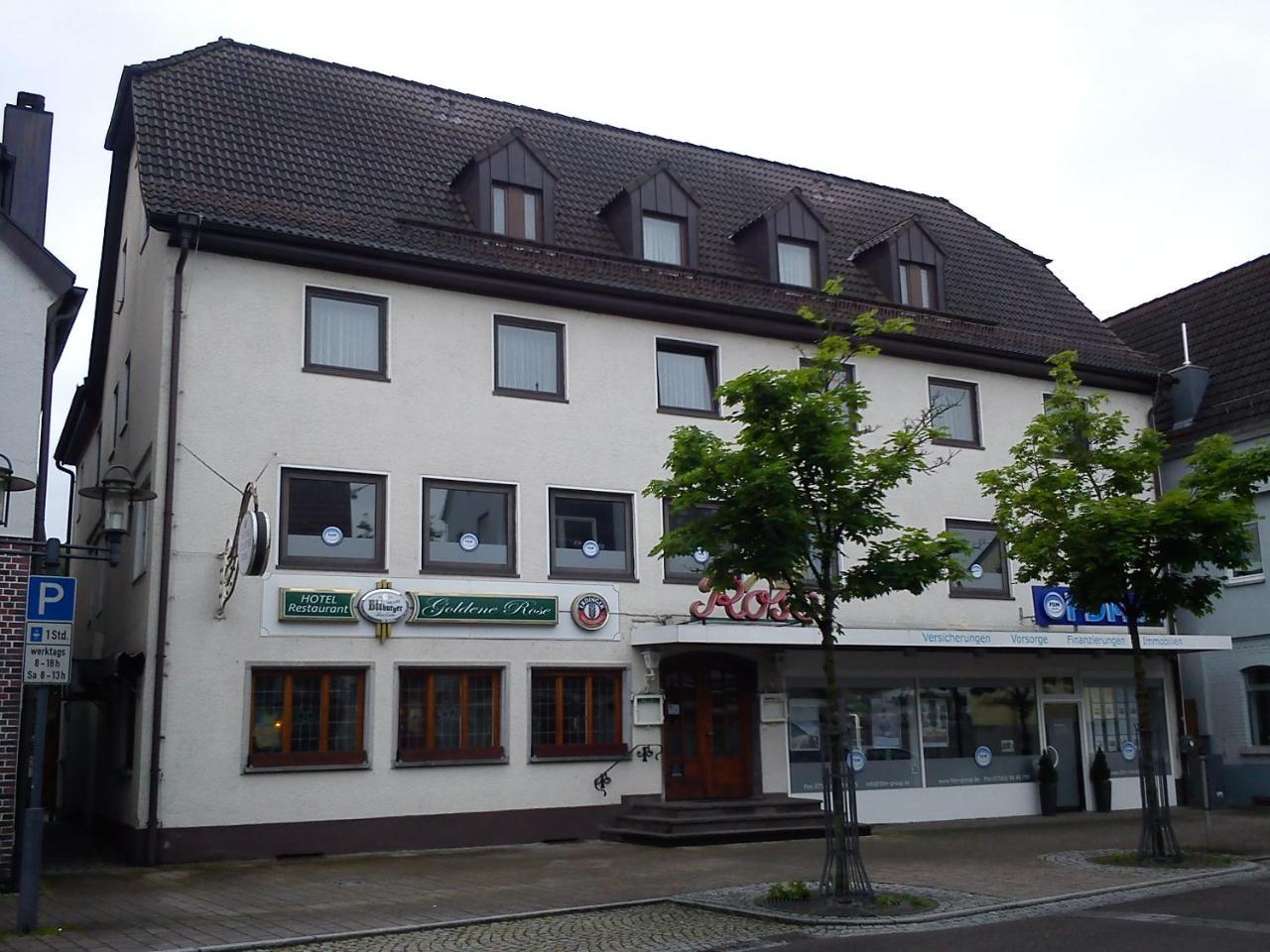 Aparthotel Goldene Rose Ebersbach an der Fils Esterno foto